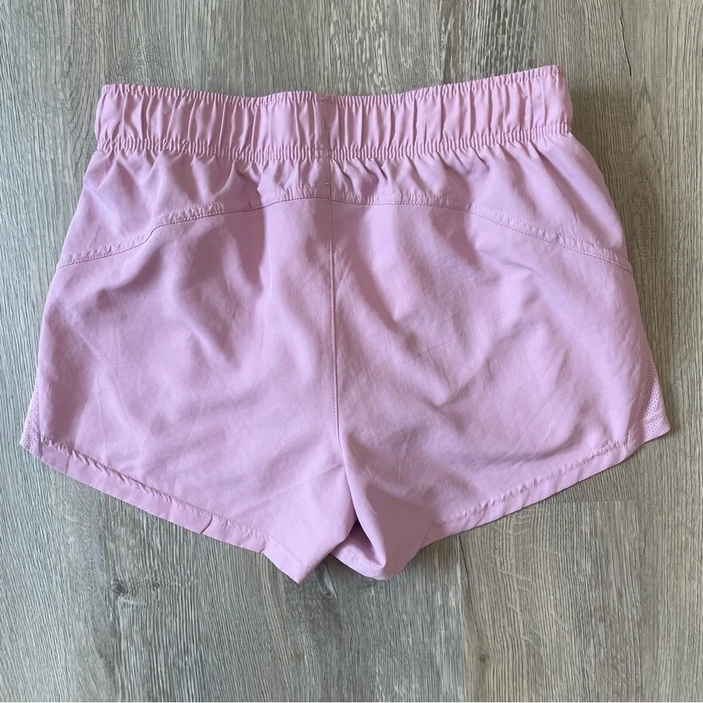 5/$25 Lilac Athletic Shorts with Pockets Size Medium - Picture 5 of 5
